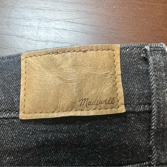 Madewell women’s Momjean. Black. Size 30. - Picture 7 of 9